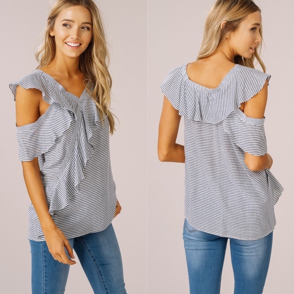 JESSIE Ruffle Detail Top - navy - Picture 2 of 3